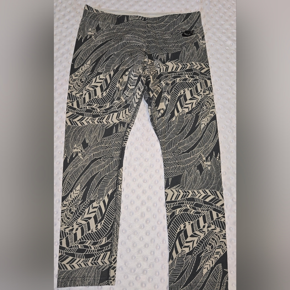 VTG NIKE Gray and White Patterned Leggings SIZE M